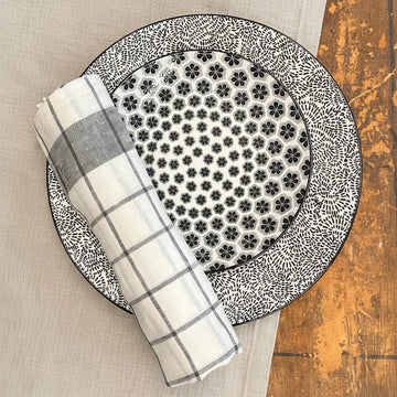 Romantik Assiett – "Blomma" Svart