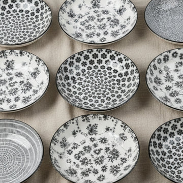 Romantik SVART - djupa tallrikar